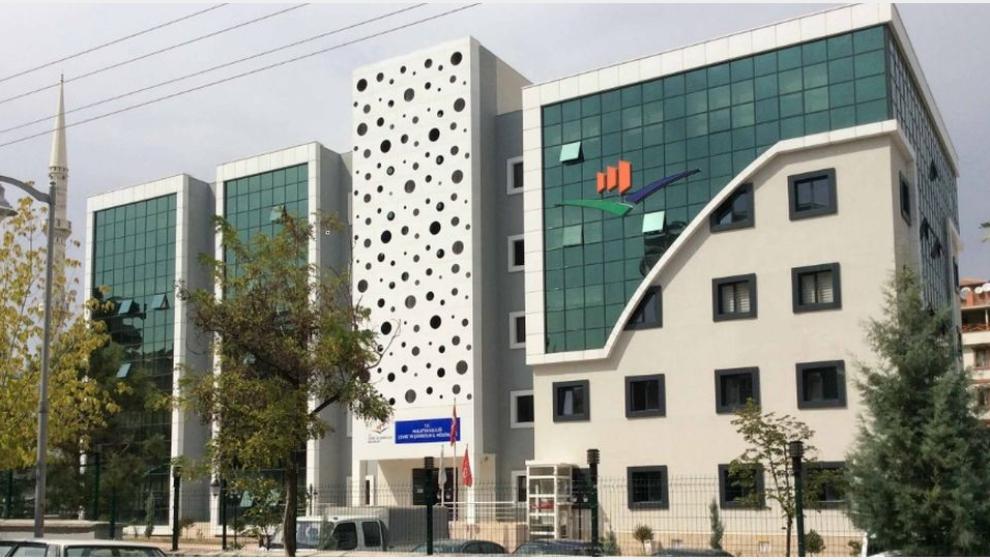 Şimdi de Müteahhitlik Karneleri İle İlgili İddialar Gündemde..