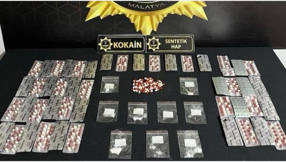 Uyuşturucu Operasyonunda Yakalanan 3 Torbacı Tutuklandı