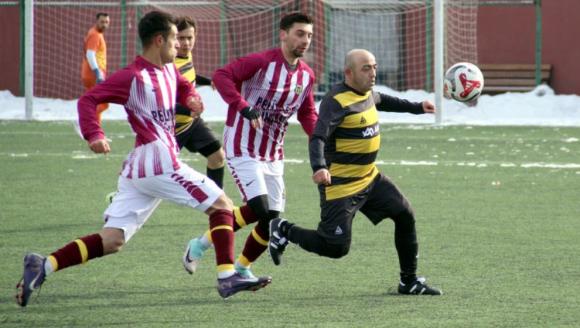 1. Amatör Büyükler Ligi'nde Erteleme Maçları Oynandı