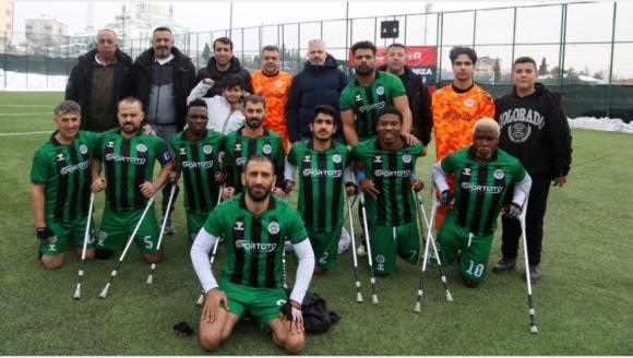 Ampute Futbolda M. Büyükşehir Sahasında Mağlup Oldu