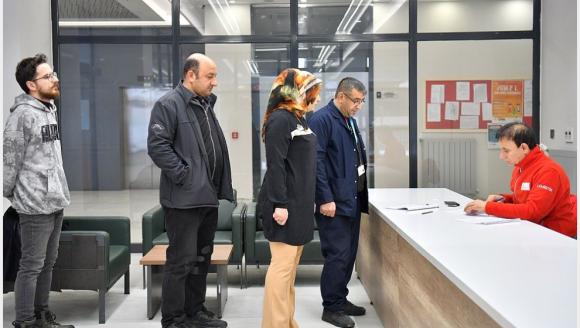 Belediye Personelinden Kan Bağışına Dektek