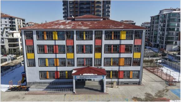 'Depremde 895 Dersliği Kaybettik 1331 Derslik İnşa Ettik'