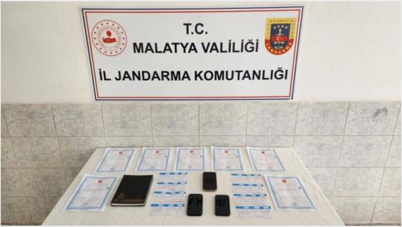 İlçede Tefecilik Operasyonu.. 3 Gözaltı