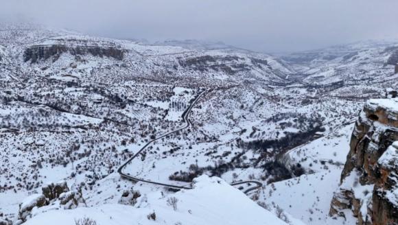 Levent Vadisi Kar Yağışıyla Beyaza Büründü