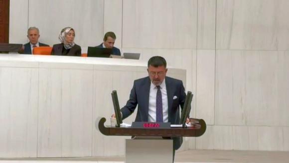 "Mezara Sokarken Utanmıyorsunuz da Tabuttan mı Utanıyorsunuz?"