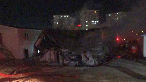 Şantiyedeki Prefabrik İşçi Yatakhanesinde Yangın