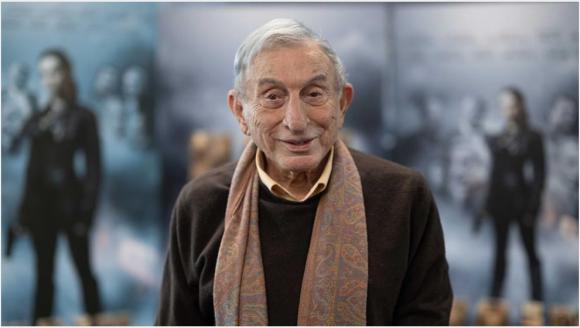 Tiyatronun Zarif Beyefendisi: Haldun Dormen