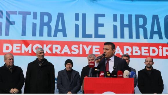 "Yanlışları Söylediğim İçin Beni İhraç Ediyorlar"