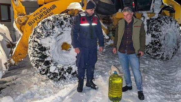 Zor Durumda Kalan Vatandaşlara Ekipler Yetişti