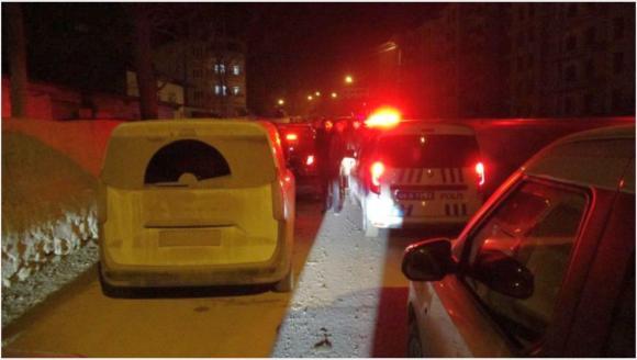 Kovalamacayla Yakalanan Araçta Uyuşturucu Çıktı