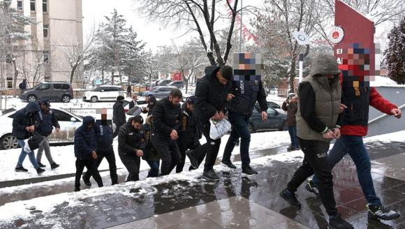 Malatya'nın da Bulunduğu 29 İlde Dolandırıcılık Operasyonu.. 68 Gözaltı