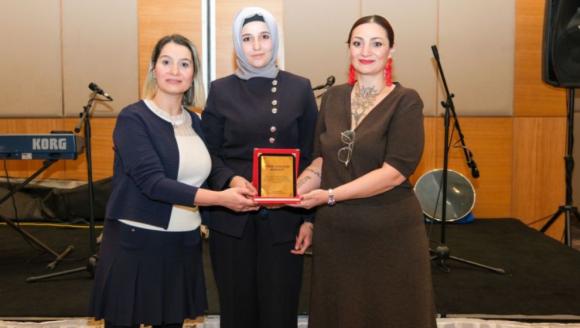 "Çocukların Umutla Büyüyeceği Bir Gelecek İnşa Ediyoruz"