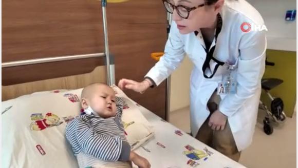 Kırgız Nuryiğit'e Kadın Cerrah Karaciğer Nakli Yaptı