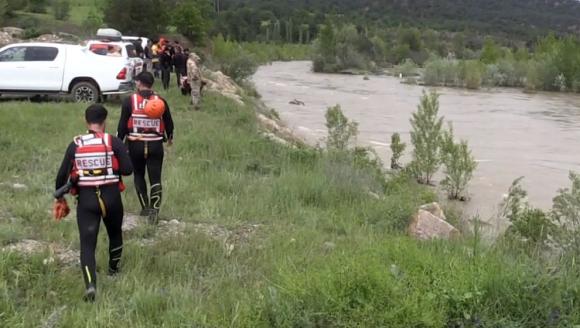Kaybolan Genç İçin Malatya'dan da Ekip Gitti