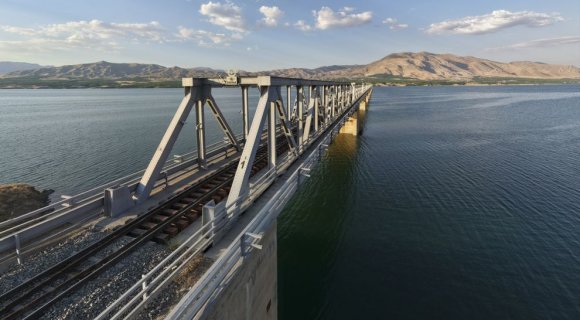 Türkiye'nin En Uzun Demiryolu Köprüsü 40 Yılı Geride Bıraktı