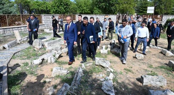 Vali, Eskimalatya'daki Tarihi Alanlarda İnceleme Yaptı