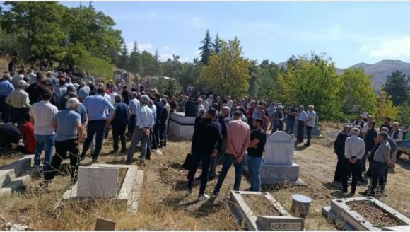 Kazada Ölen Sağlık Çalışanı Toprağa Verildi