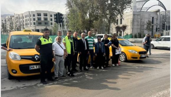 Minibüs ve Taksi Durakları İle İndirme- Bindirme Yerleri Belirleniyor