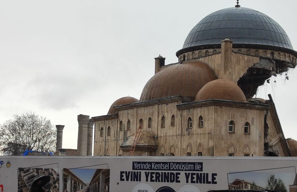 Söğütlü Cami de Yıkıldı - Malatya Haber