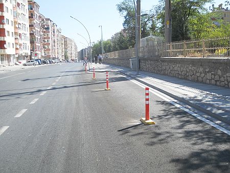 "Yaparız, Kazığı da Çakarız!"