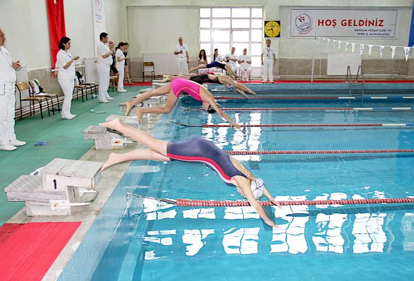 Yüzme Ligi Yarışları Malatya'da