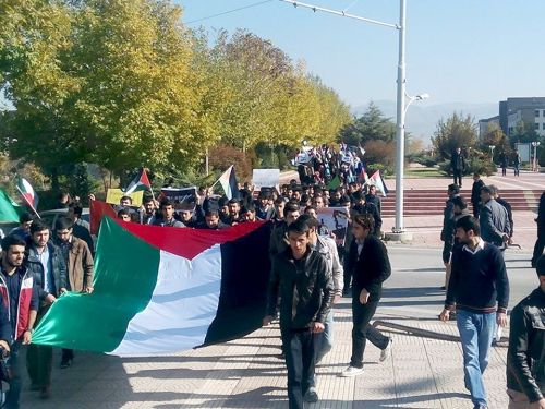 Üniversitede İsrail'i Protesto