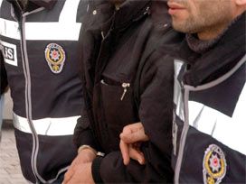 Müftülük ve MTA'da FETÖ'den 12 Gözaltı