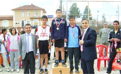 Doğanşehir'de Kros Yarışması..