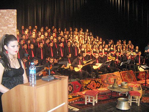 Türkü Türkü Müzik Ziyafeti