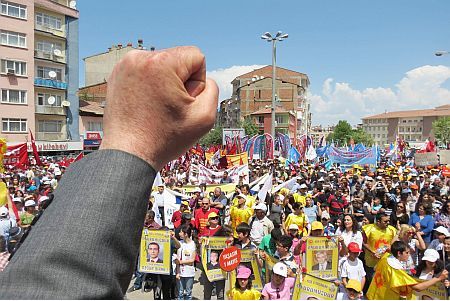 'Hak ve Özgürlük İçin Alandayız'