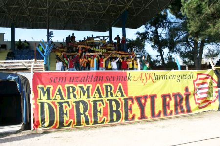 Marmara Derebeyleri Tepkili