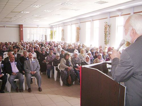 Doğanşehir'de Konferans