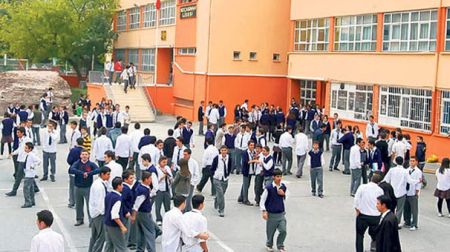 Okulda Kravat Zorunluluğu Kalkıyor