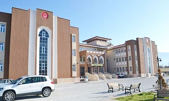 Doğanşehir'de Liseye Yeni Bina
