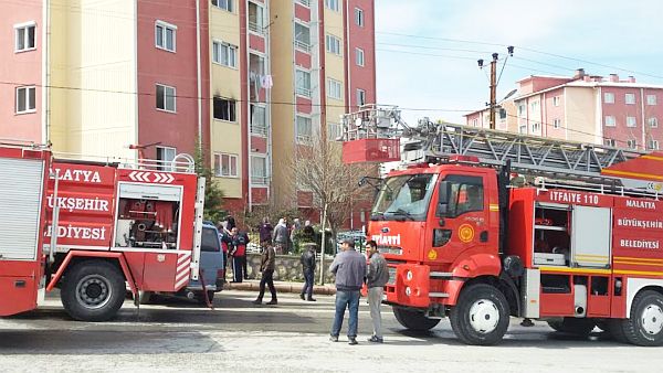 TOKİ'de Yangın Zarara Yolaçtı