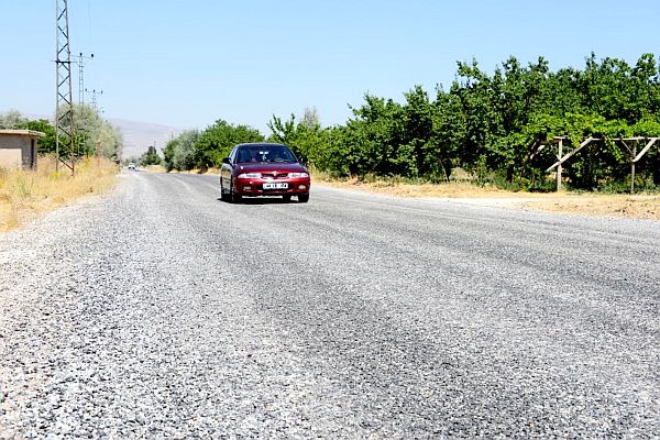 Grup Yolu Asfaltlandı