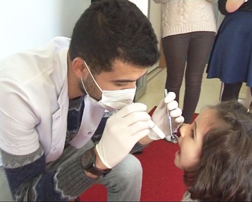 Çocuklara Diş Sağlığı Eğitimi