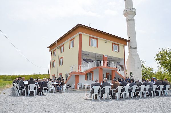 Nur Muhammed Camii Açıldı