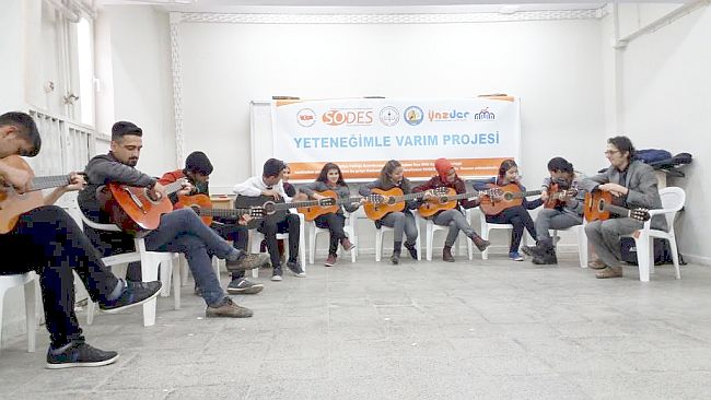 Yazıhan'da Gitar Kursu