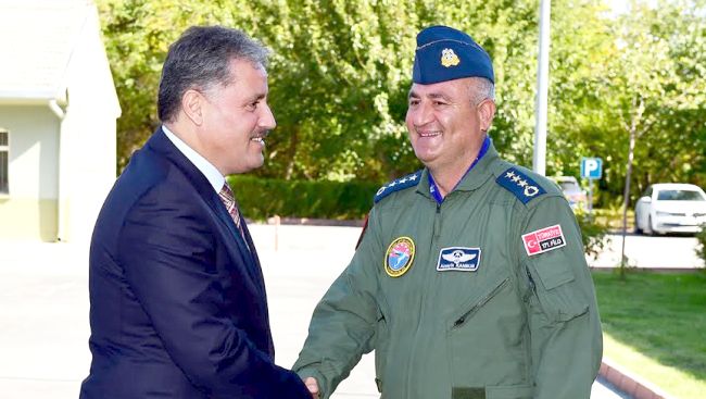 Çakır'dan 7'nci Üs Komutanına Ziyaret