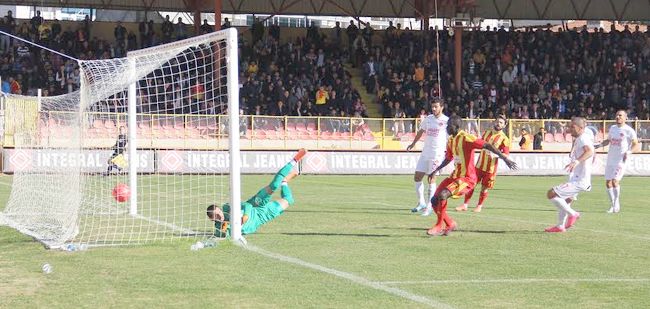 Yeni Malatyaspor Ümraniye'yi de Geçti:2-1