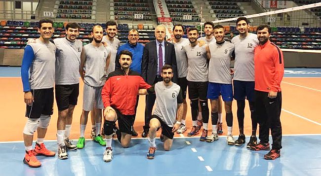 Büyükşehir Voleybolda Mağlup