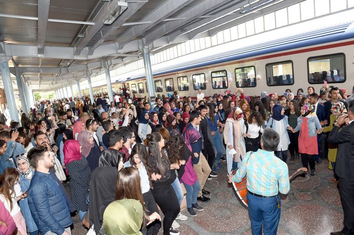 Kardeşlik Treni, 2 Bin Gençle Elazığ’a Gitti