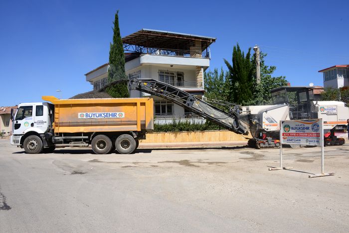 2 Bin 240 Ton Asfalt Kullanıldı