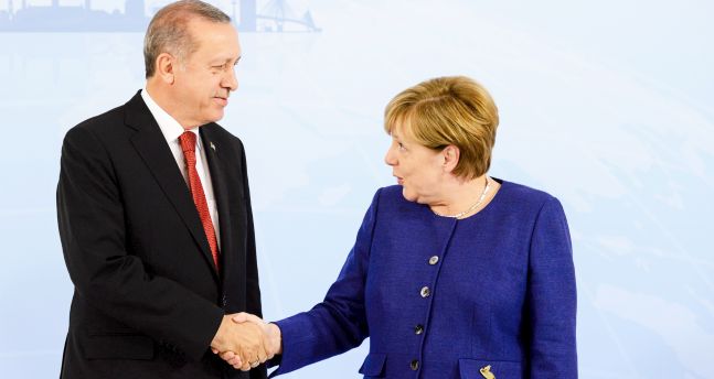 Erdoğan Merkel'le Görüştü