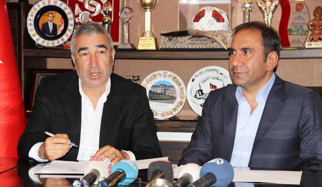 Sivasspor Aybaba İle Sözleşme Yeniledi