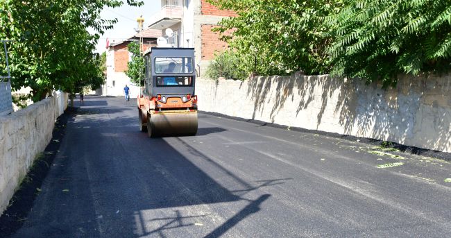 Tandoğan'da 14 Sokak Asfaltlanıyor