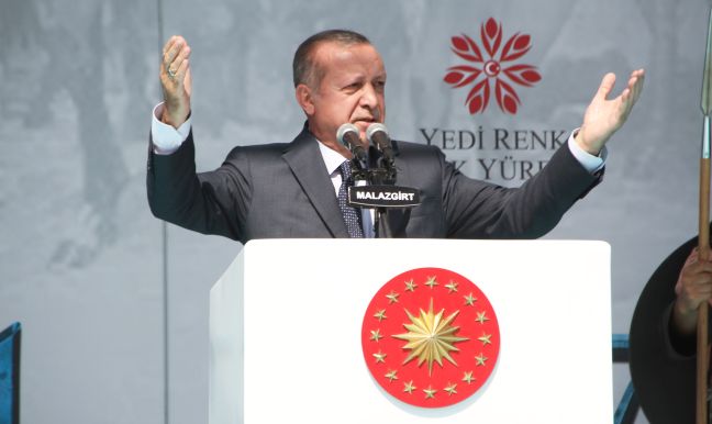 Erdoğan Malazgirt'te.. 