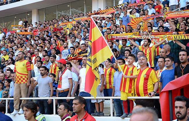 Yeni Malatya Stadı'ndaki İlk Maça Kaç Kişi Geldi?
