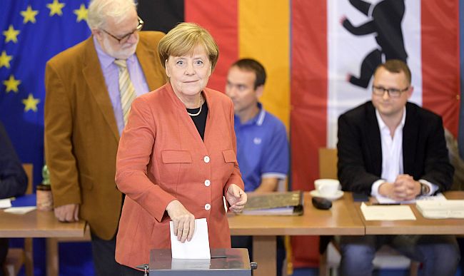 Almanya'daki Seçimin Kazananı Merkel